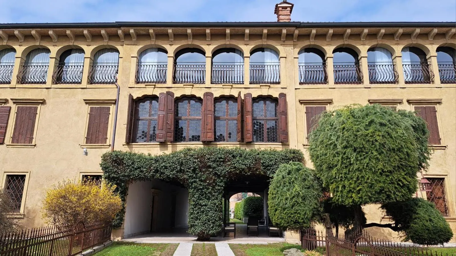 Corte Violeti Il Brolo Pescantina